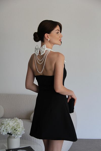 Julidress Μίνι κοντό φόρεμα Premium με λεπτομέρεια με πέρλες και φιόγκο