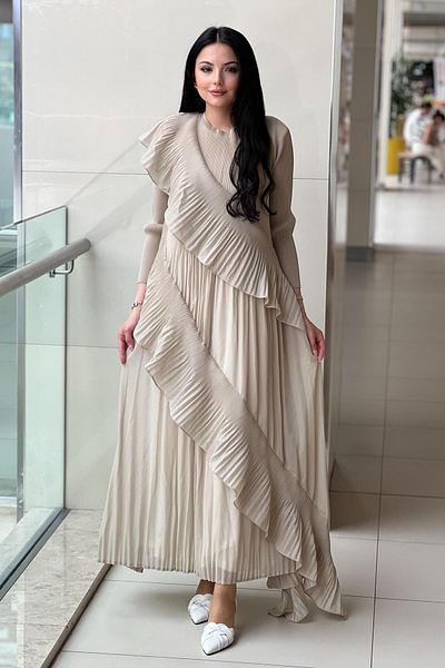 Mahal Off-The-Shoulder Frilly Katkat Dress
