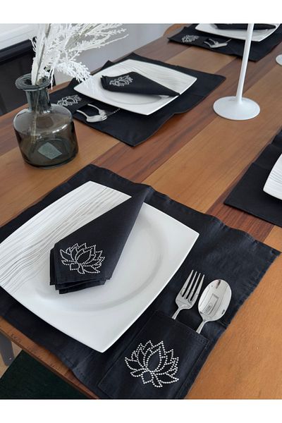 Menar Tasarım Lotus Flower Embroidered American Service Set Napkin Set 6-Person Design Dining Tablecloth Set