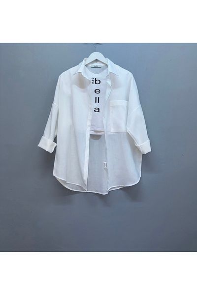 miremiran The 100% linen shirt is oversized and loose-fitting.