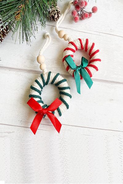Emtory Home 2-Piece Red & Green Ribbon Ring - Decorative Ornament - Christmas Tree Ornament -