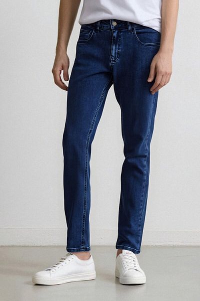 DeFacto Sergio Jeans mit normaler Passform – Hose mit normaler Passform und Röhrenbein