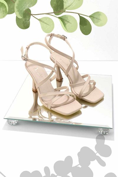 Bambi Nude Women's Classic Heeled Shoes K05124011438