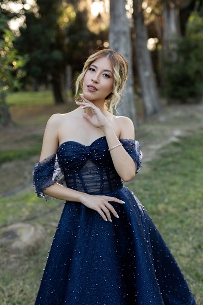 berissima bride Perses Transparan Incili Dantel Kalp Yaka Düşük Kol Lacivert Nişan & Isteme Elbisesi