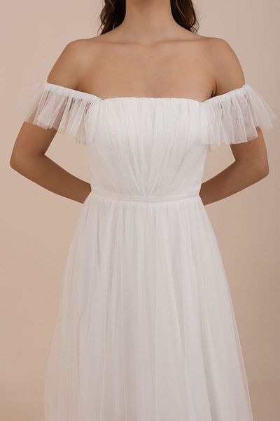 berissima bride Λουκίλια |   Λευκό φόρεμα με ντραπέ από τούλι |