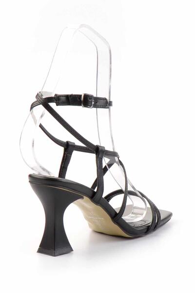 Bambi Klasické černé dámské boty na podpatku - K05726441009