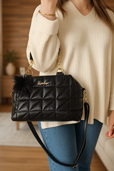 Butik Ponponlu Gold Zincirli Büyük Boy Kapitone Detaylı Çapraz Ayarlanabilir Askılı El ve Omuz Çantası