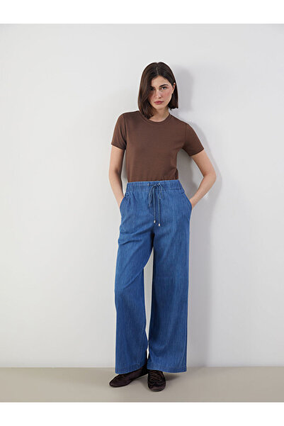 LC Waikiki بنطلون جينز نسائي واسع الساق مع حزام خصر من UZG STORE