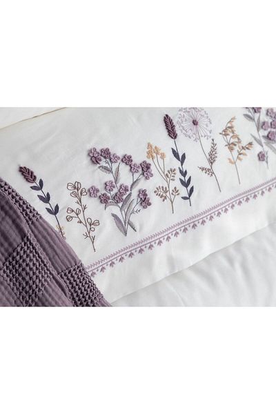 Dantela Veria Embroidered Handmade Duvet Cover Set & Pique Set - Plum