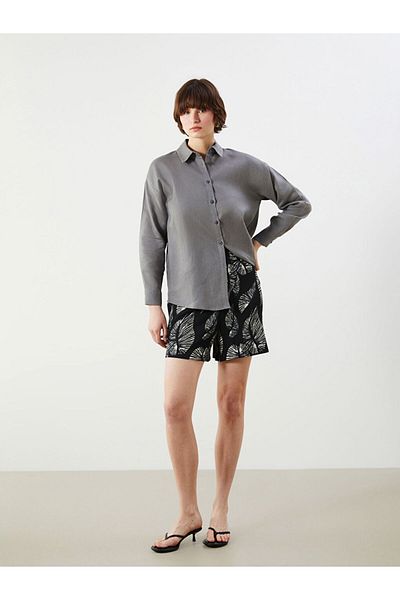 LC Waikiki Black Floral Women's Shorts with Elastic Waist