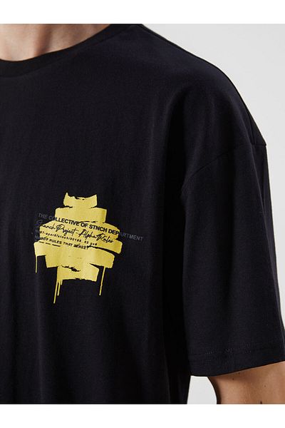 LC Waikiki New Season Crew Neck εμπριμέ χτενισμένο βαμβακερό ανδρικό Tisort - S5J858Z8