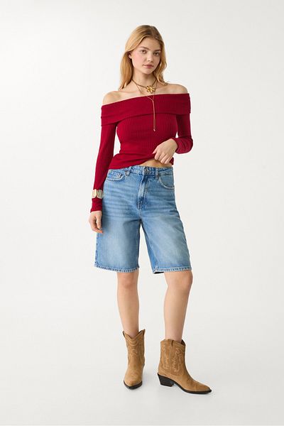 Stradivarius Off-the-shoulder T-shirt