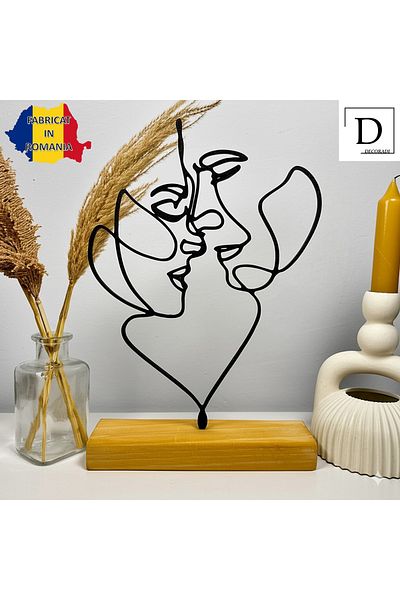 OEM "Silent Connection" decoration with natural wood base, 21 cm, black, 3D printed