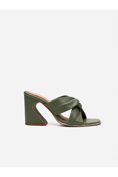 Heel Your Sole By Styli Solid Criss Cross Leather Block Heel Sandals