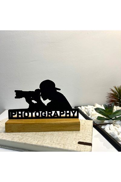 OEM "Photographer" decoration with natural wood base, 10 cm, black, 3D printed