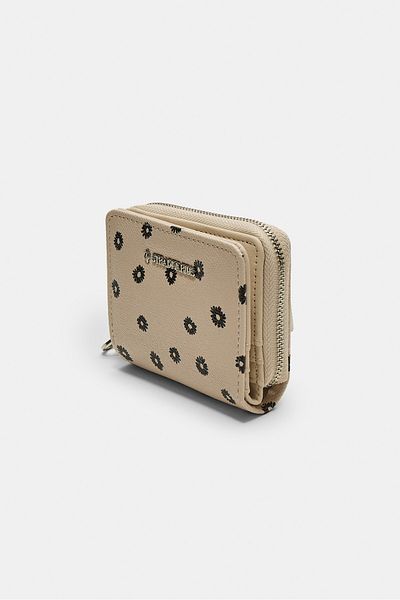 Stradivarius Rectangular floral purse