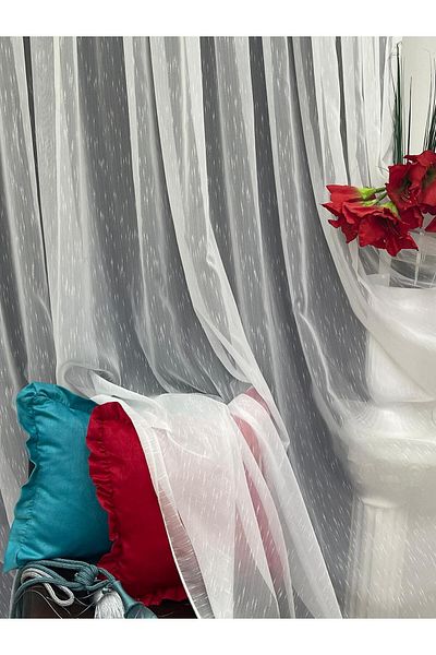 Liz Line Embroidered curtain with small inserts, various sizes and colors, "Simplicity" by Liz Line, with rejansa.