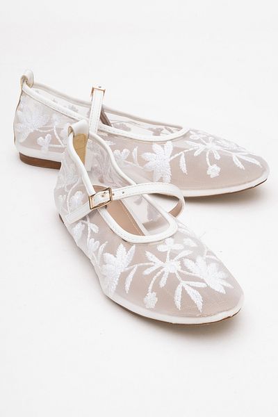 LuviShoes JUNY Pantofi de balerină de damă cu broderie florală din plasă albă
