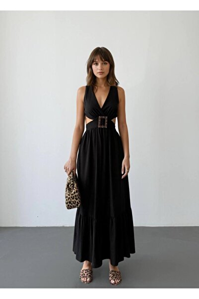 FASHION COCKTAIL Μακρύ καλοκαιρινό μάξι φόρεμα διακοπών με τετράγωνη αγκράφα Degaje με παράθυρο στη μέση