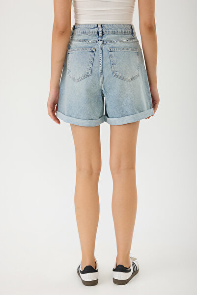 SEVİLEN Katlamalı Paça Denim Şort