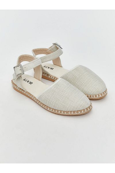 LC Waikiki New Season Women's Sandals with Ankle Strap - S5La44Z8
