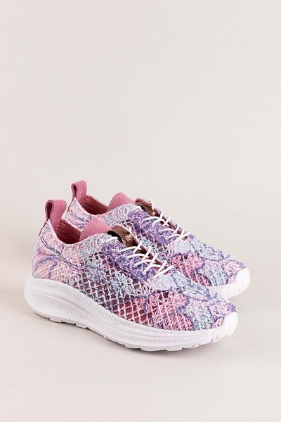 Gondol Women's Leather Inside and Lace Outside Lightweight Sports Shoes Belx.4391