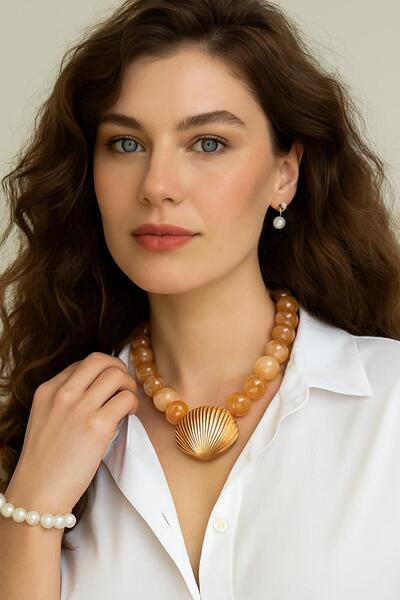 New Obsessions İstridye Uçlu Büyük Boncuklu Kolye