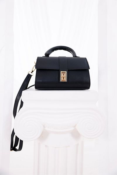 CELESTIAL COLLECTION Geantă de mână și de umăr Grace Elegant și elegantă cu accesorii aurii