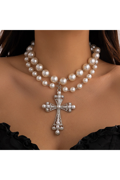 Choice قلادة تشوكر متعددة الطبقات من الفضة من Ingemark مرصعة بأحجار الراين على شكل صليب يسوع للنساء