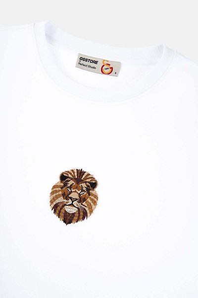 Reflect Studio Aslan Premium T-Shirt - White
