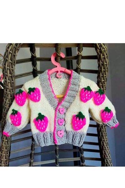 ZAHandmade Strawberry cardigan