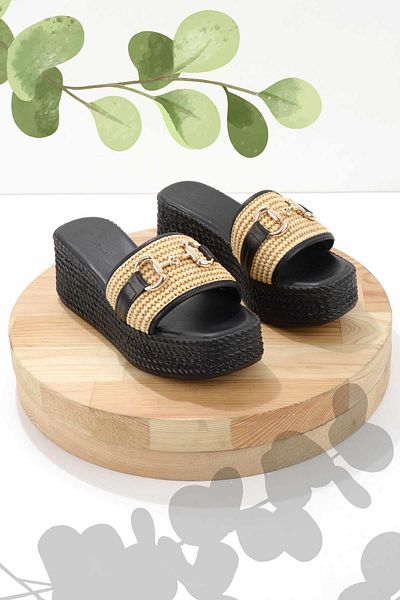 Bambi Beige Black Women's Slippers K04862501328