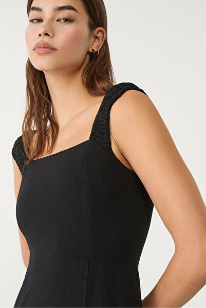 Stradivarius Flowing linen blend maxi dress with crossed back