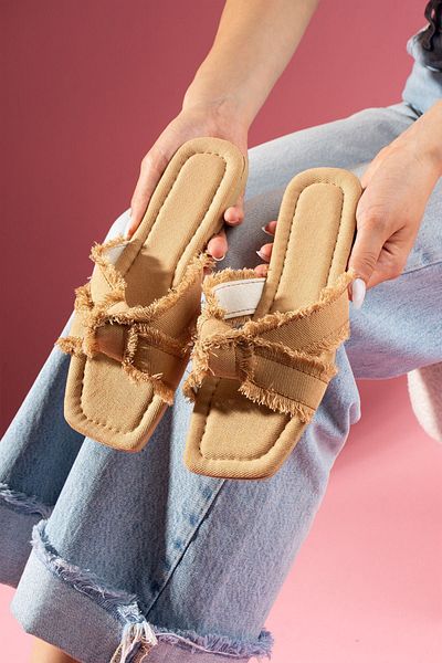 FUGA MODA Παντόφλες με λεπτομέρεια από ύφασμα τζιν Casia Taba