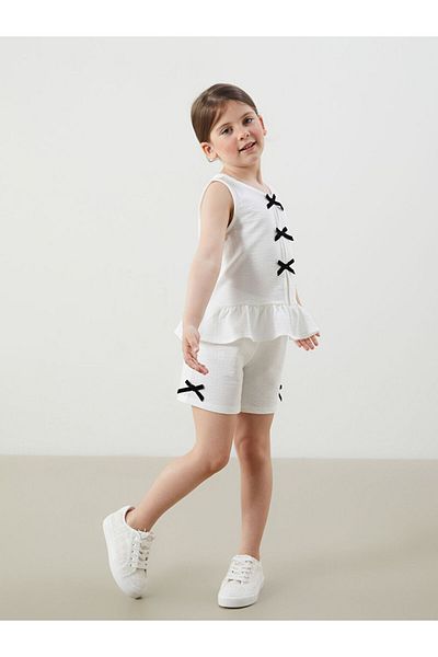 LC Waikiki New Season Ribbon Detailed Girl's Blouse and Shorts Set of 2 - S5I401Z1