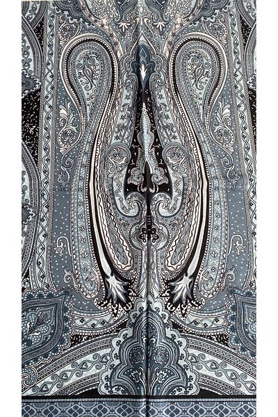 MELİKE SULTAN soft shawl
