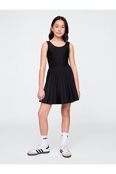 GAP Kız Çocuk Siyah Çocuk Pileli Tenis Elbisesi