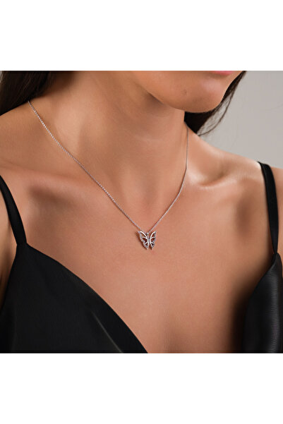 HOBİSY GIFT SHOP قلادة فولاذية أنيقة على شكل فراشة – إكسسوار فضي اللون لا يسود