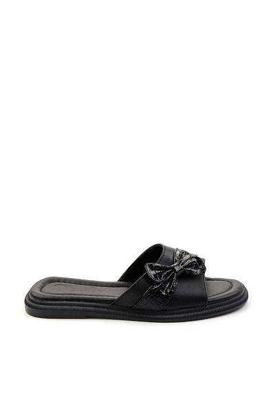 Bambi Black Patent Leather Crocodile Women's Slippers K04761038109