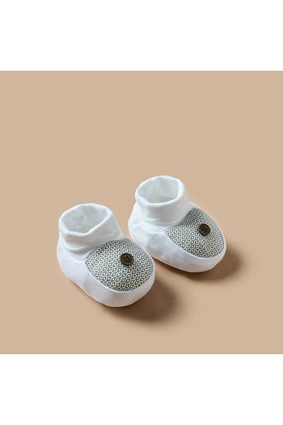 giggles Printed Slip-On Booties with Button Applique