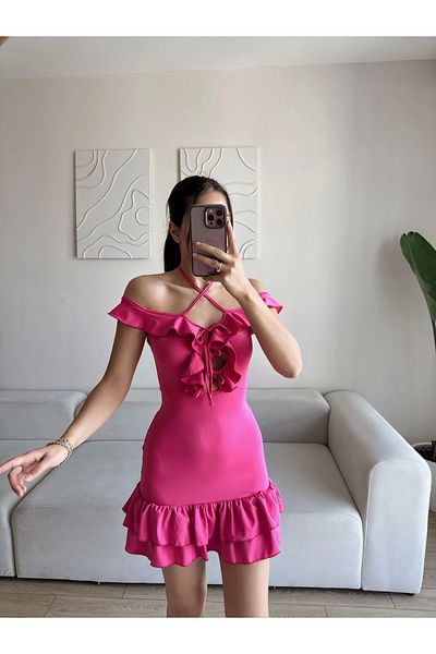 Zoom Butik Ruffled madonna collar dress - fuchsia