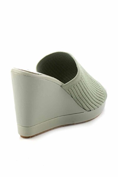 Bambi Жіночі тапочки зеленого кольору K04688055782