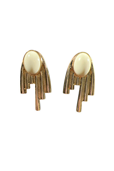 Bo Takı ve Aksesuar Gold Color White Detail Earrings