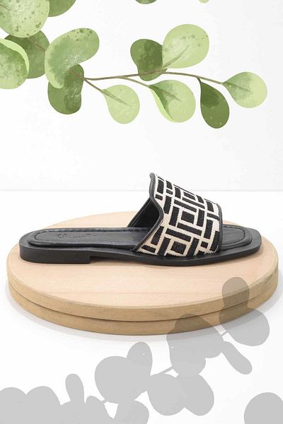 Bambi Beige Black Straw Women's Slippers K04826052528