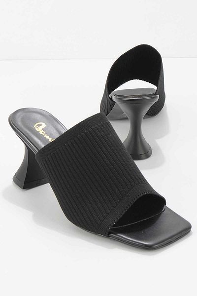 Bambi Black Women's Slippers K04124000182