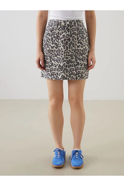 LC Waikiki Xside brown tight fit leopard print mini jean skirt