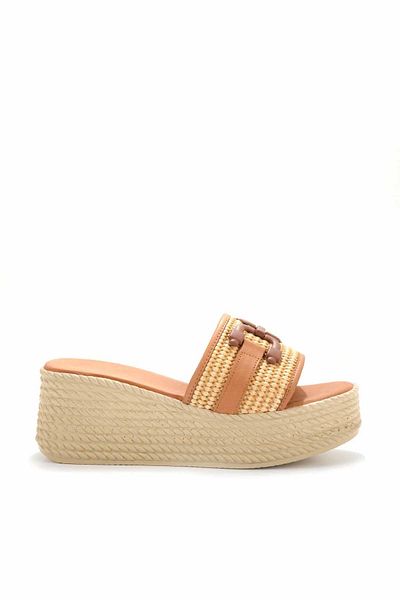 Bambi Γυναικείες Παντόφλες Beige Tan K04862001828