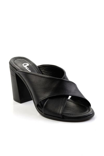 Bambi Black Leather Women's Slippers K04040012503