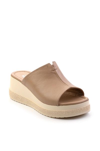 Bambi Beige Leather Women's Slippers K04040012003