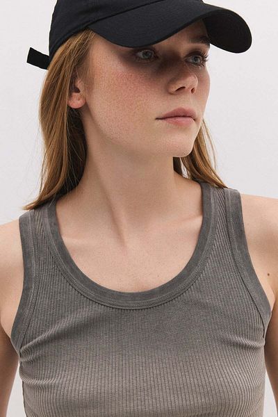 No Matter What Ärmelloser Bodysuit mit Ölwaschung